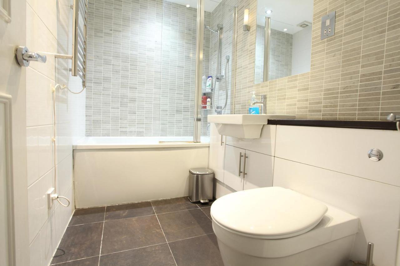 Walk To Notting Hill /Paddington 1 B/R With Patio Apartment London Ngoại thất bức ảnh